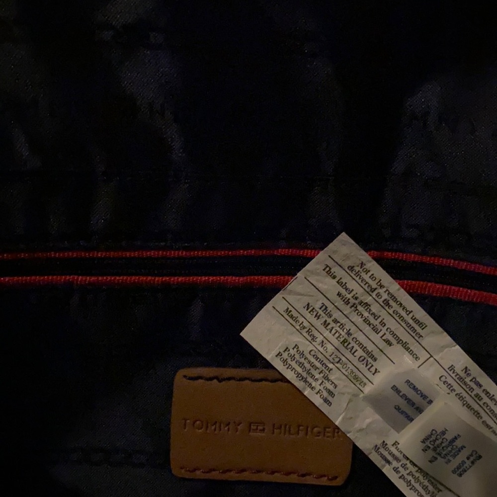 🌟Hand/Shoulder bag(TOMMYHILFIGER)🌟 - Picture 4 of 7